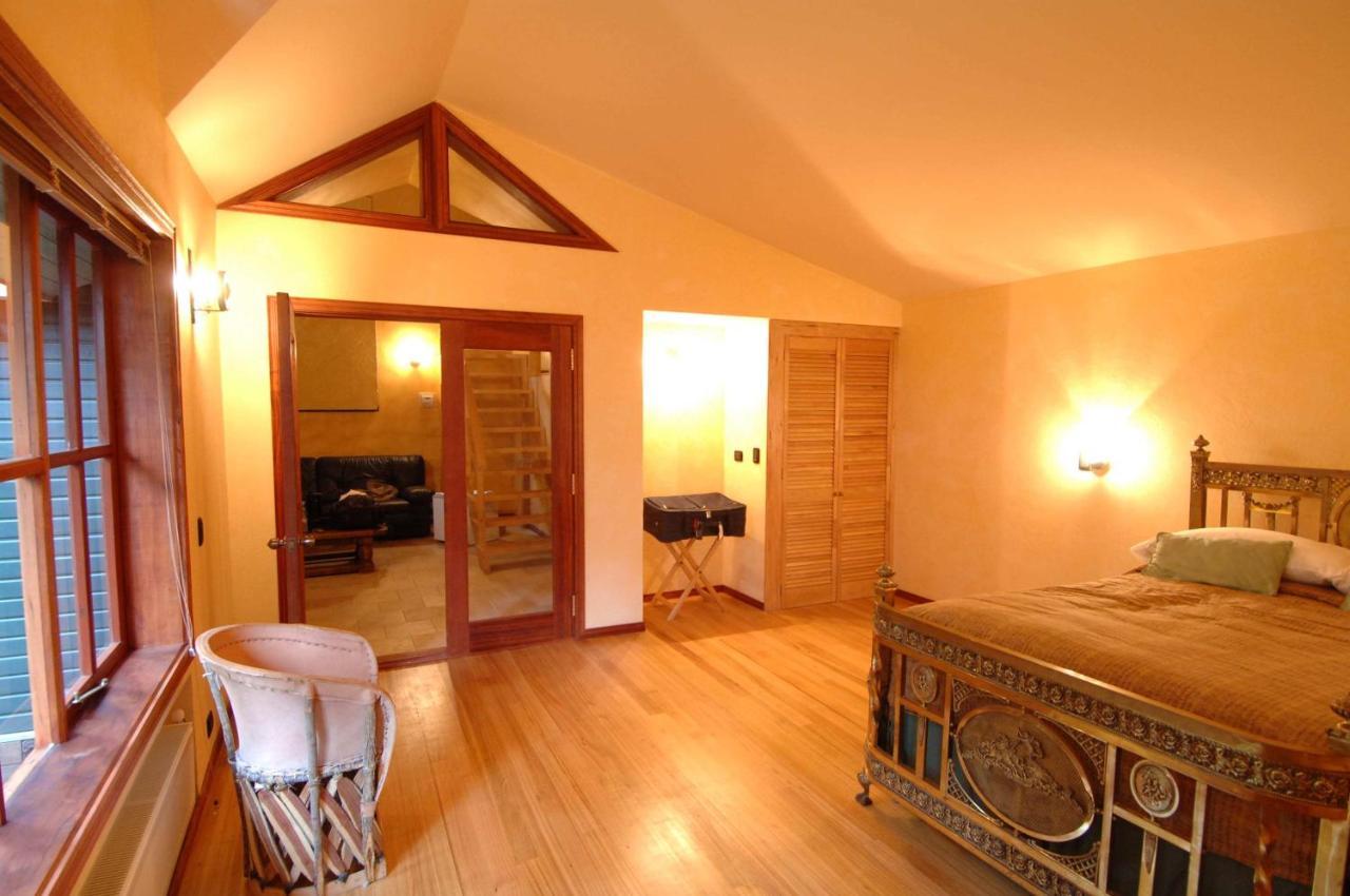 Yan Kee Way Lodge Bungalow Puerto Varas Esterno foto