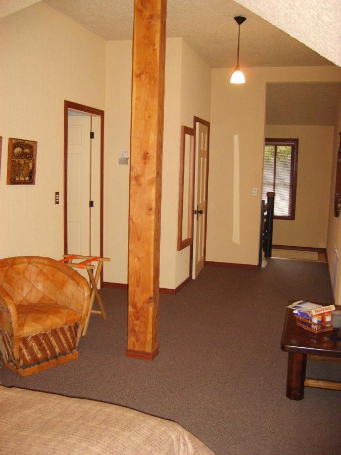 Yan Kee Way Lodge Bungalow Puerto Varas Esterno foto