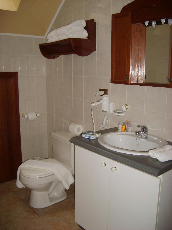Yan Kee Way Lodge Bungalow Puerto Varas Esterno foto