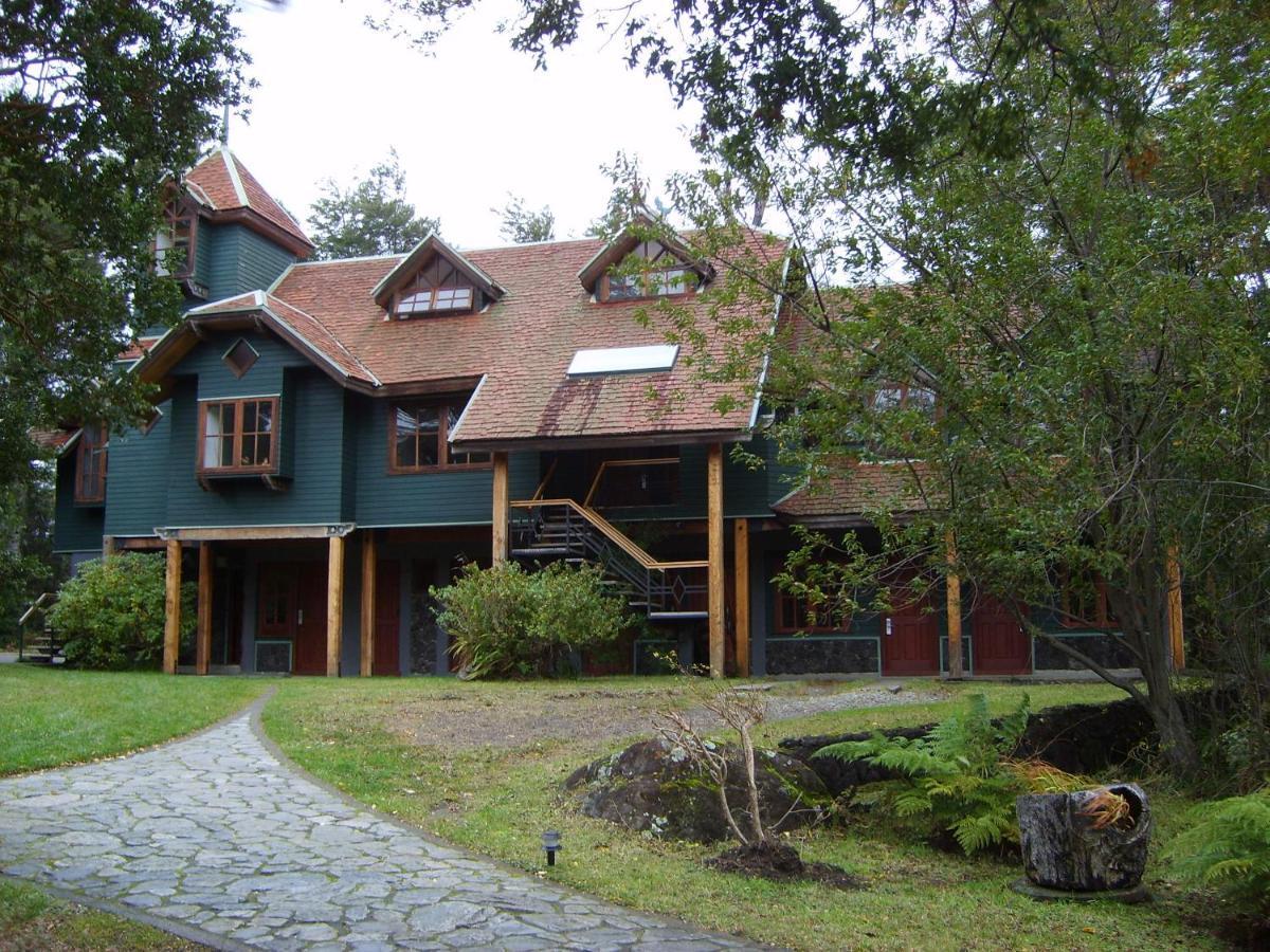 Yan Kee Way Lodge Bungalow Puerto Varas Esterno foto
